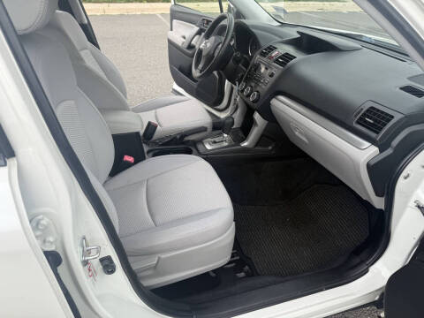 2014 Subaru Forester 2.5i