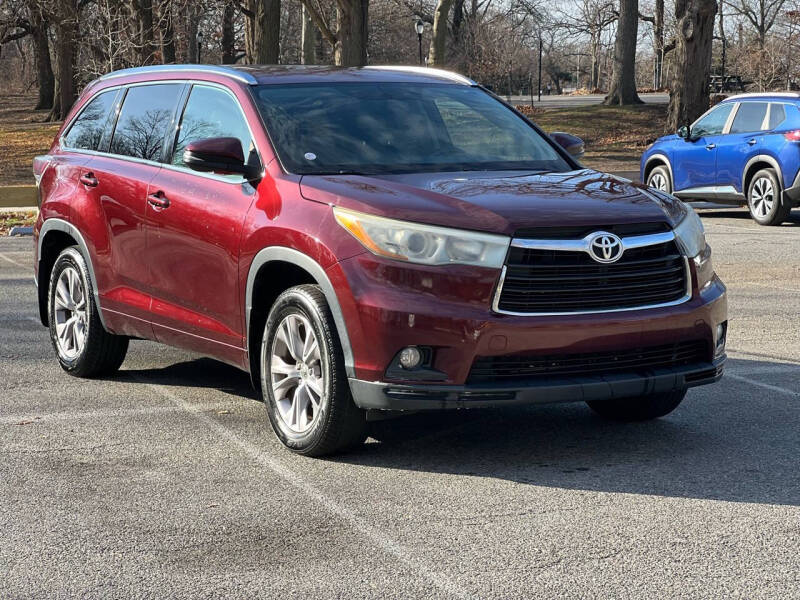 2015 Toyota Highlander XLE photo 4