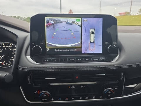 2022 Nissan Rogue SL