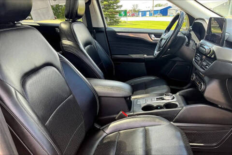 2021 Ford Escape Titanium