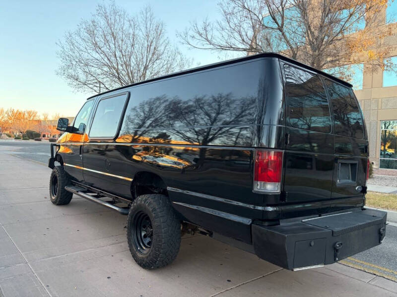 2004 Ford E-Series E-350 SD