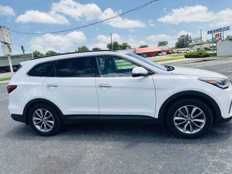 2017 Hyundai Santa Fe SE