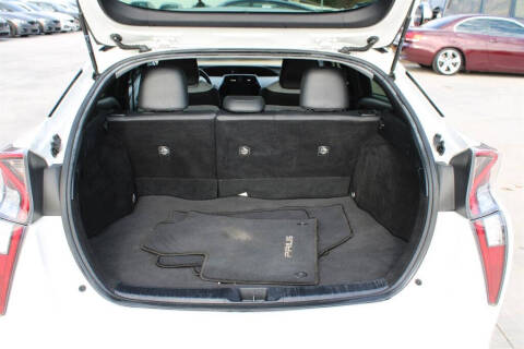 2017 Toyota Prius Three Touring