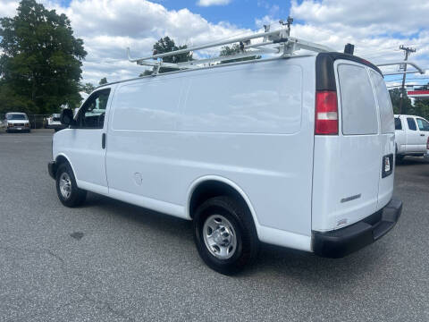2017 Chevrolet Express 2500