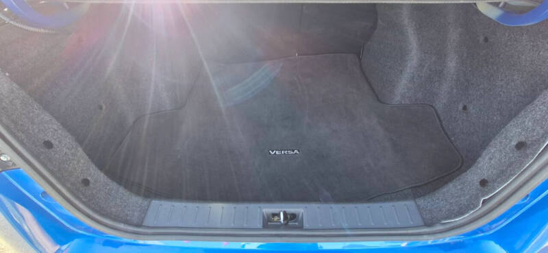 2024 Nissan Versa SV