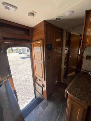 2017 Coachmen RV Leprechaun 260DS Class C
