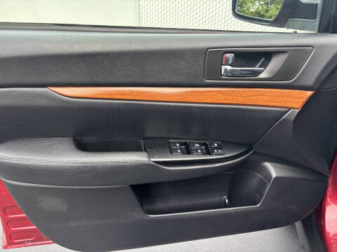 2013 Subaru Outback 2.5i Limited