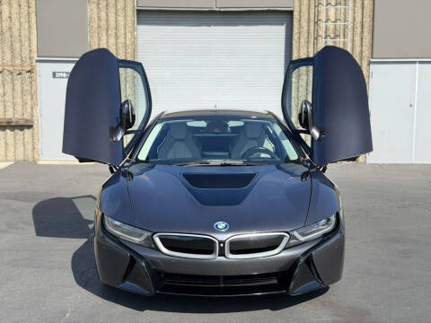 2016 BMW i8