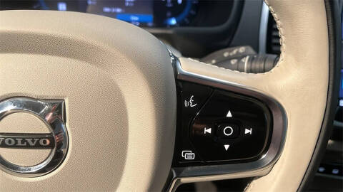 2023 Volvo XC90 B6 Plus Bright Theme 7P