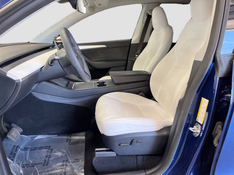 2024 Tesla Model Y Long Range