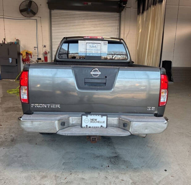 2006 Nissan Frontier SE