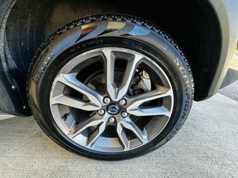 2015 Volvo V60 Cross Country T5