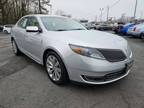 2016 Lincoln MKS