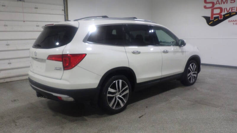 2016 Honda Pilot Elite