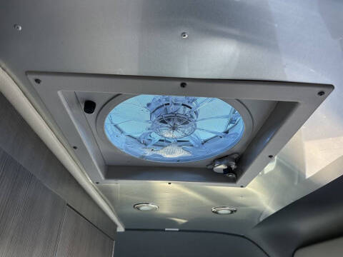 2021 Mercedes-Benz Sprinter 2500