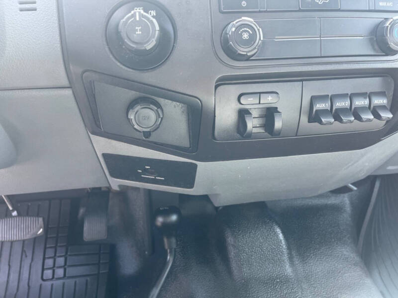 2015 Ford F-350 Super Duty XL