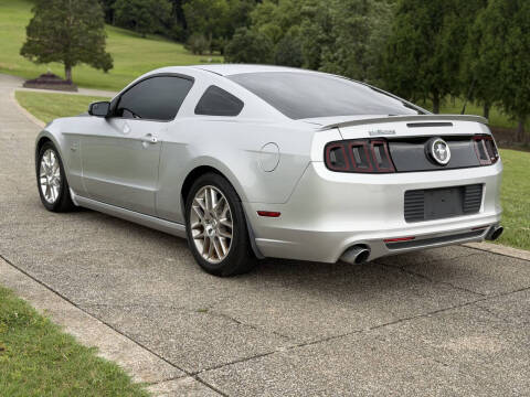 2013 Ford Mustang V6