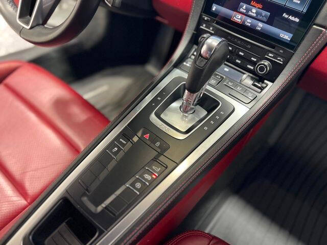 2019 Porsche 718 Cayman