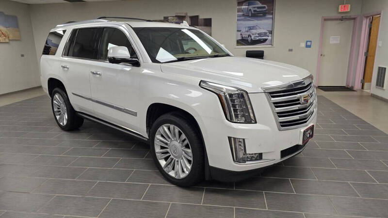 2016 Cadillac Escalade Platinum