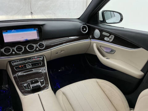 2019 Mercedes-Benz E-Class E 300