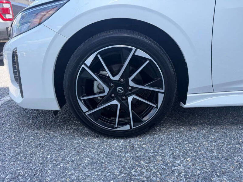 2025 Nissan Sentra SR