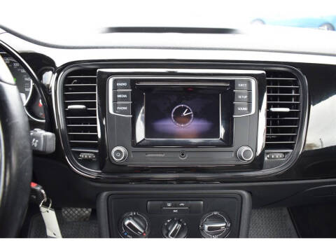 2018 Volkswagen Beetle 2.0T Coast