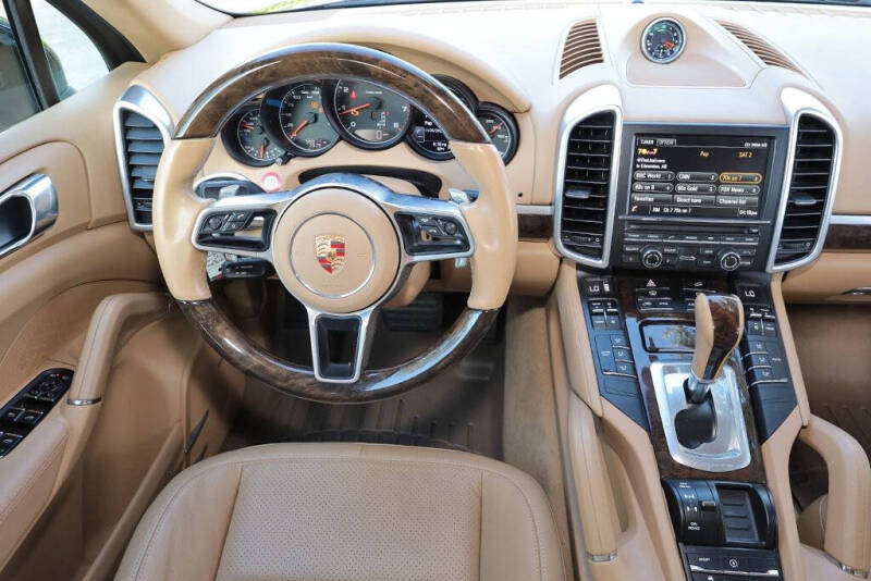 2016 Porsche Cayenne