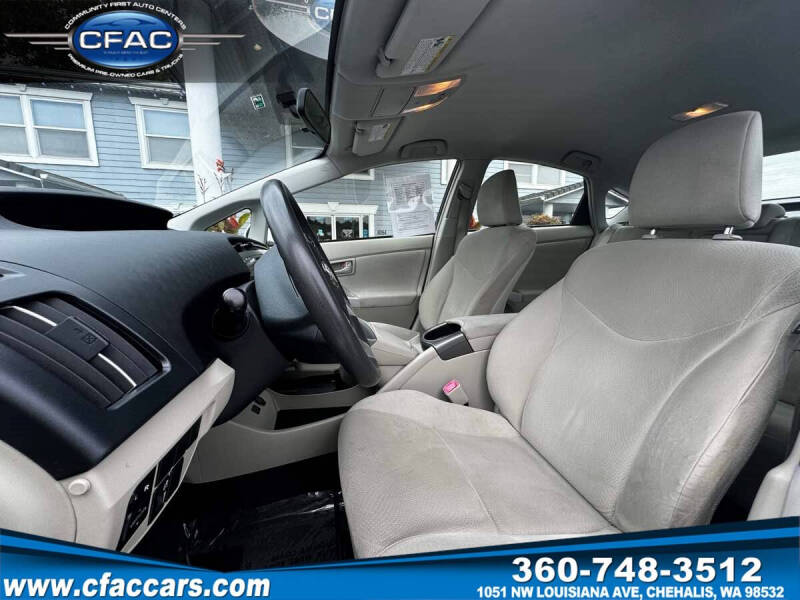 2012 Toyota Prius One