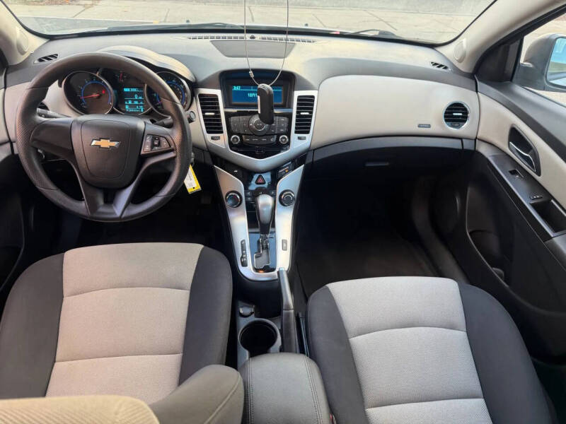2016 Chevrolet Cruze Limited LS Auto