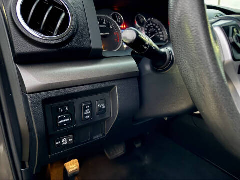 2014 Toyota Tundra SR5