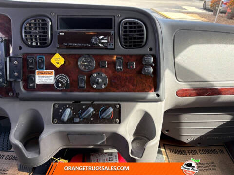 2020 Freightliner M2 106