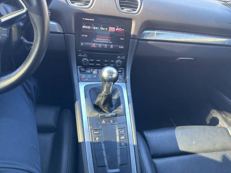 2019 Porsche 718 Cayman