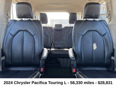 2024 Chrysler Pacifica Touring L