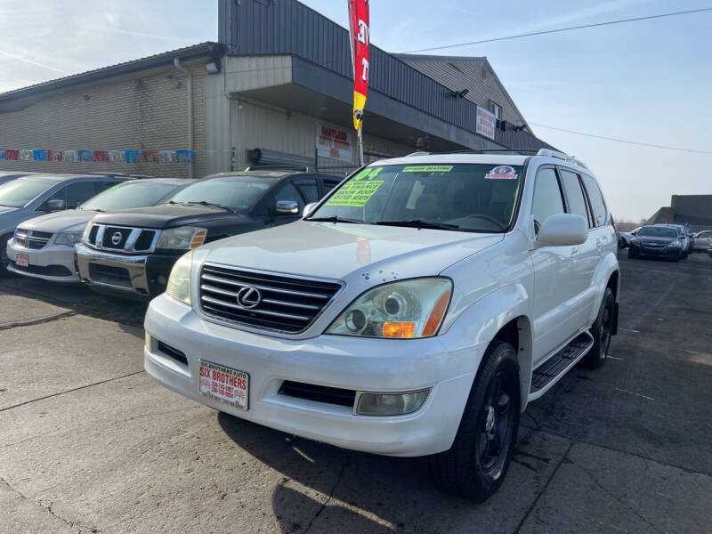 2004 Lexus GX 470 for sale at Six Brothers Mega Lot in Youngstown OH