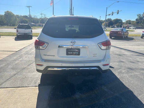 2015 Nissan Pathfinder SL