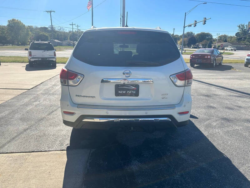 2015 Nissan Pathfinder SL