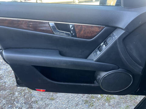 2011 Mercedes-Benz C-Class C 300 Sport