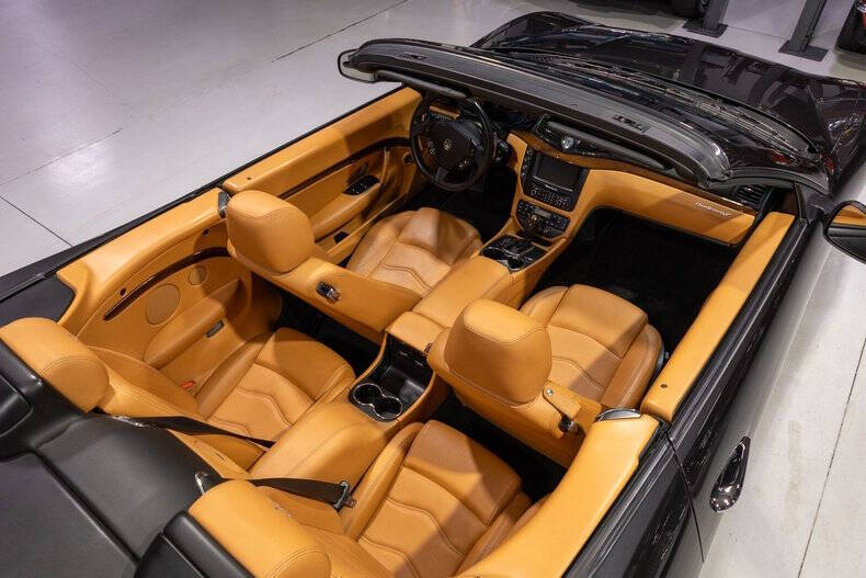 2016 Maserati GranTurismo