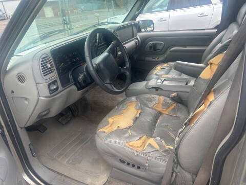 1999 GMC Yukon SLE