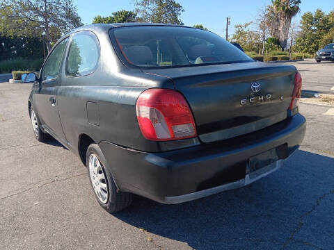2001 Toyota ECHO