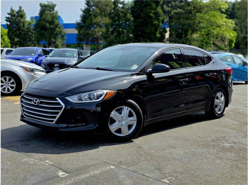 2018 Hyundai Elantra