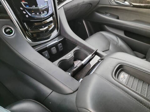 2019 Cadillac Escalade Platinum