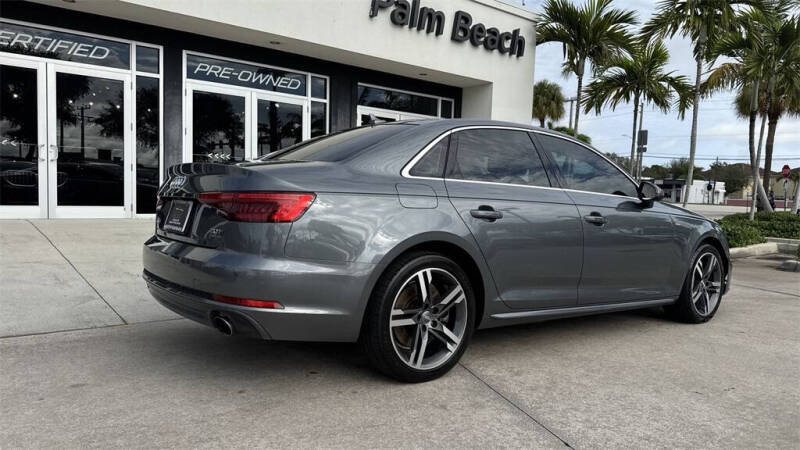 2017 Audi A4 2.0T quattro Prestige