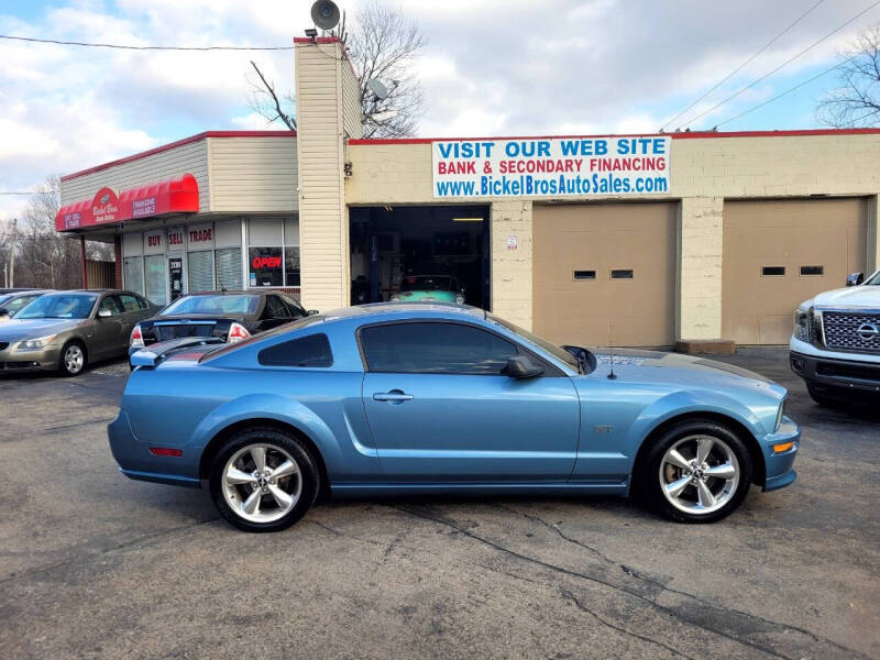 2006 Ford Mustang GT Deluxe