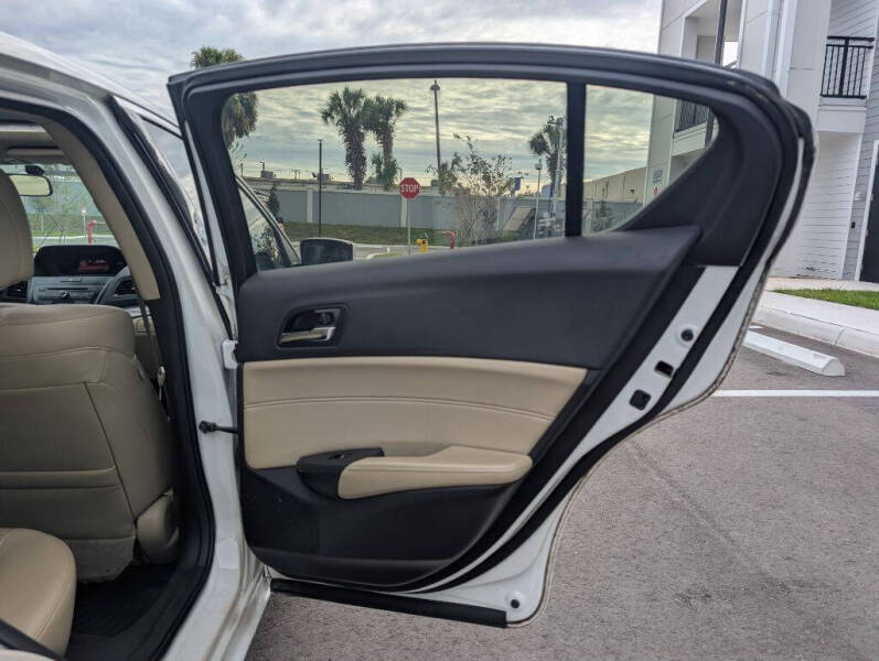 2017 Acura ILX w/AcuraWatch