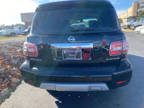 2017 Nissan Armada Platinum