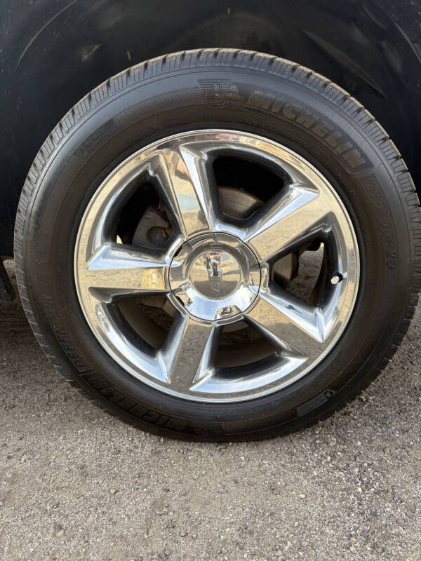 2012 Chevrolet Avalanche LTZ