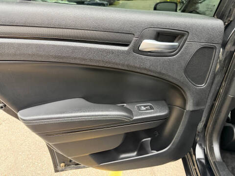 2016 Chrysler 300 S Alloy Edition