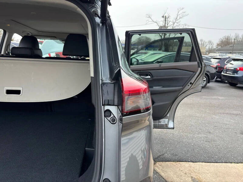 2022 Nissan Rogue SV