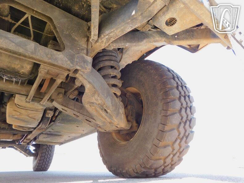 2008 AM General Hummer